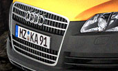 audi q7 detail 3d view render and wireframe Audi Q7 Plastik Chrom Logo Nummernschild